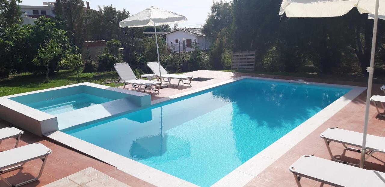 Maria Lemoni Swimming Pool Apartment Nea Skioni Exterior photo